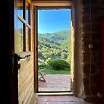 Su Niberalzu Kır Evi Monti